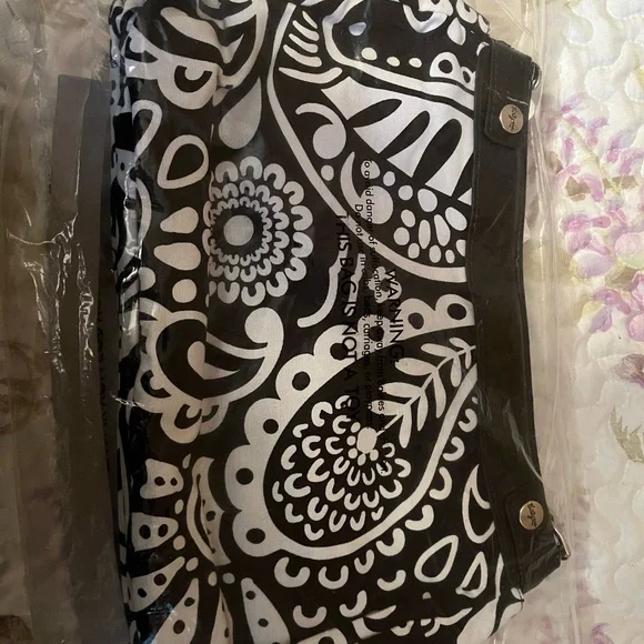 Purse - Picture 3 of 3